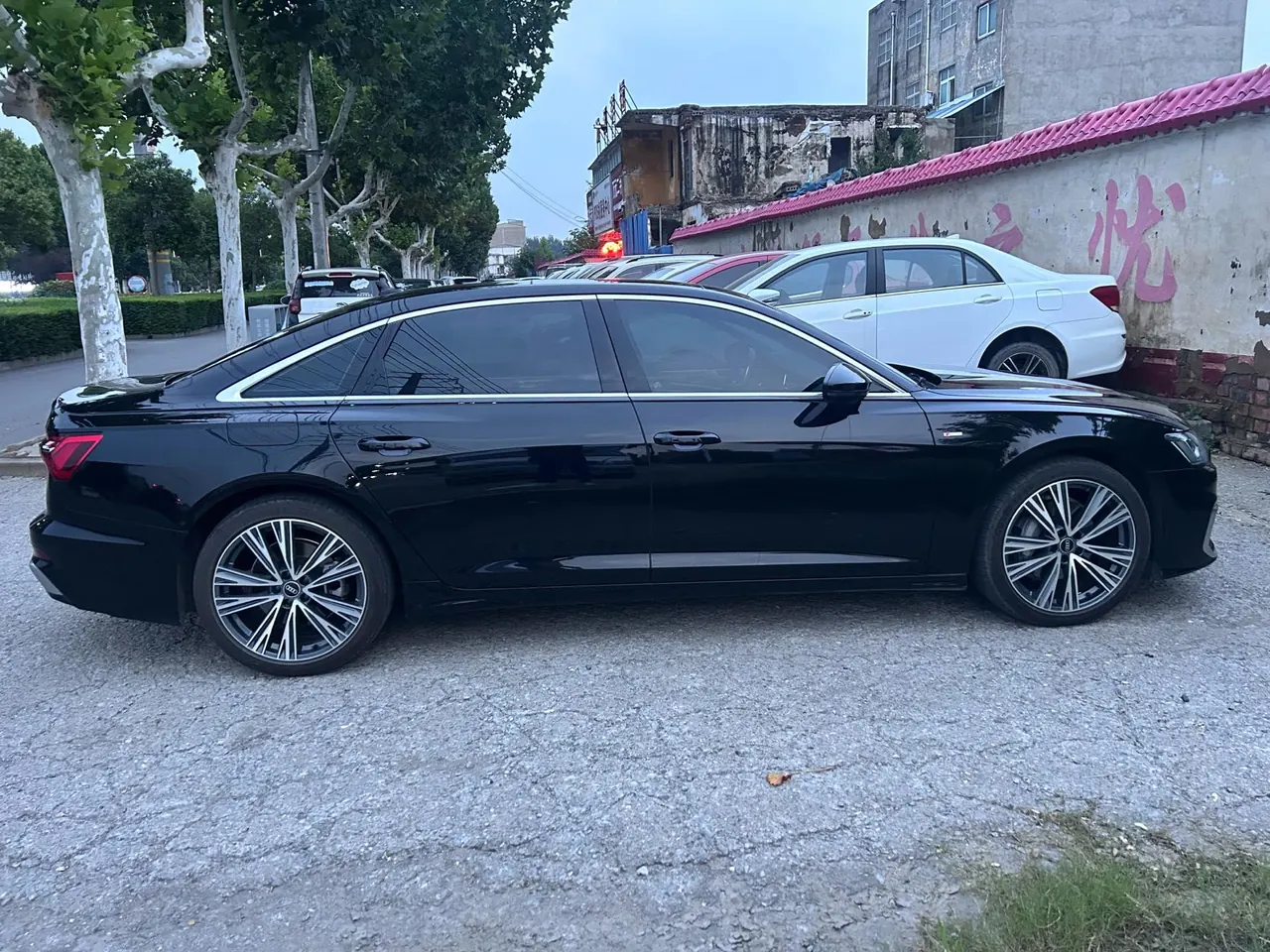 Audi 2023 A6L 2.0TFSI 45TFSI Selected Dynamic (Modified) Automatic Gear 6