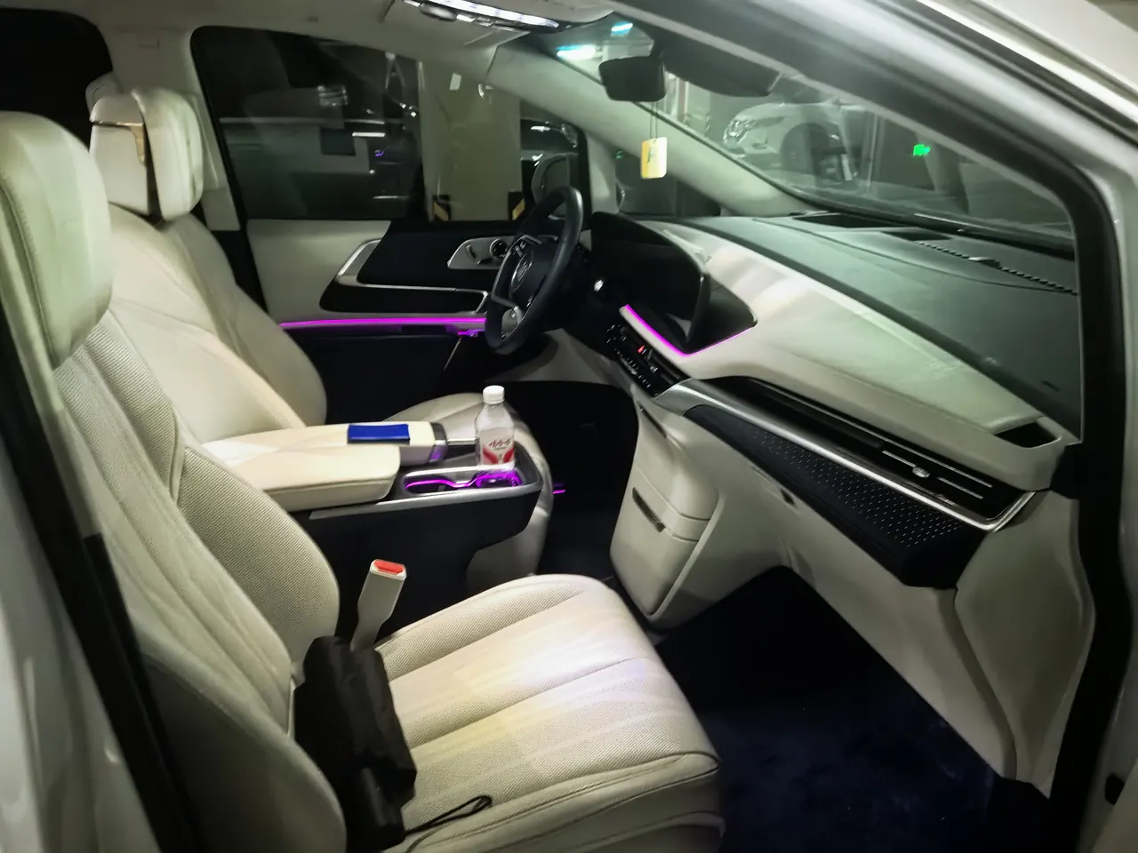 Buick 2023 Century 48V 2.0T Yunshi Edition 6-seat Automatic Gear 4