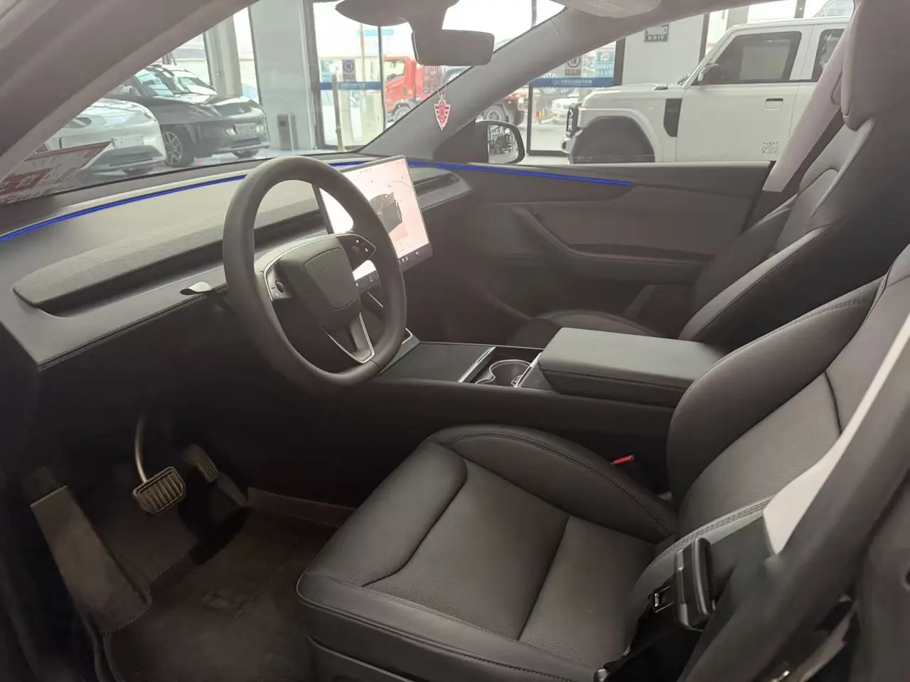 Tesla 2025 Model Y rear-wheel drive version automatic transmission 4