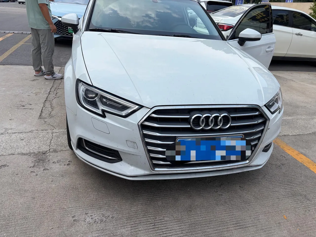 Audi 2020 A3 Limousine 1.4TFSI 35TFSI aggressive automatic gear 3