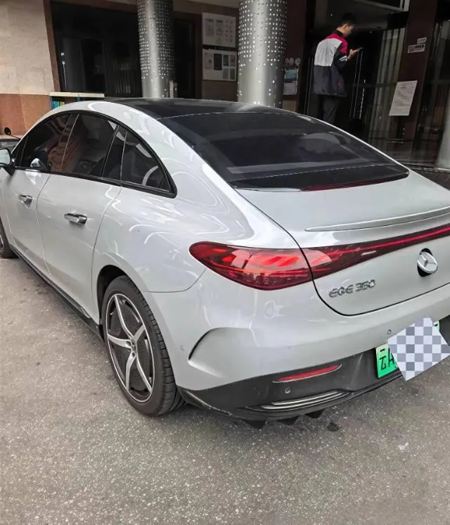 Mercedes Benz 2022 EQE 350 EQE 350 Special Edition Automatic Gear 4