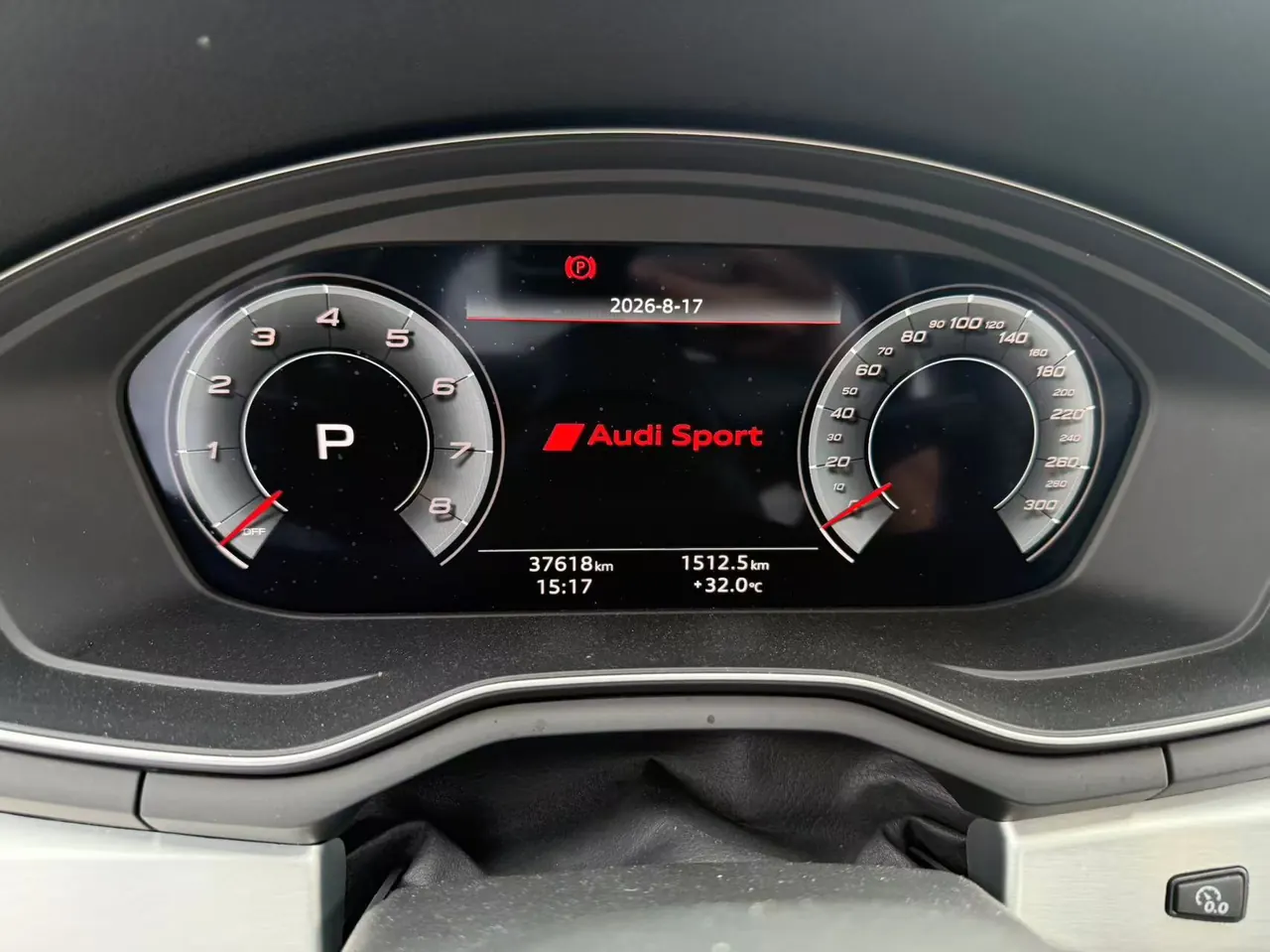 Audi 2020 A4L 2.0TFSI 40TFSI Deluxe Dynamic Automatic 6