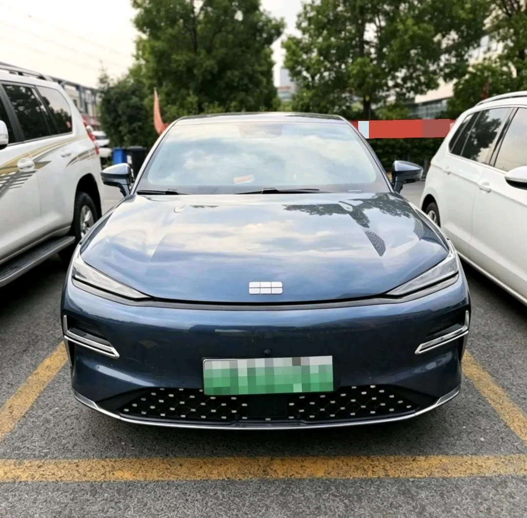 Geely Galaxy 2025 xingyao 8 EM-i 1.5 130km flagship automatic gear 2
