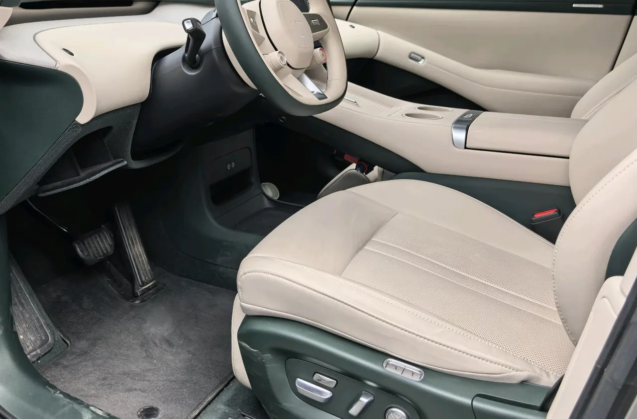 MI 2025 YU7 Long Endurance Rear Drive Automatic Gear 5