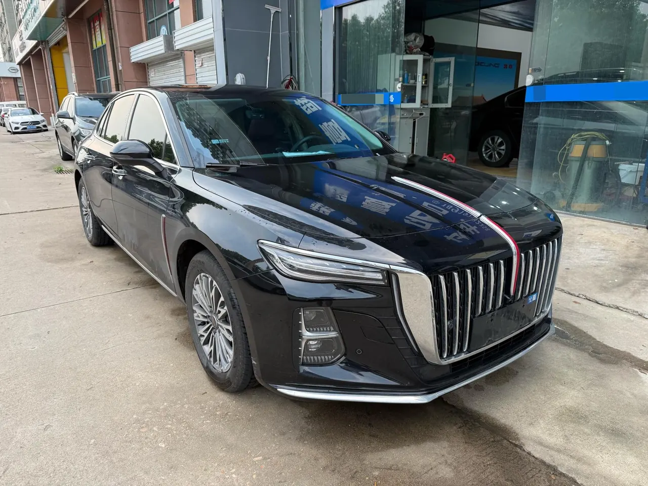 HongQi 2025 H5 1.5T Flag Rhyme 500000 Commemorative Automatic Gear 2