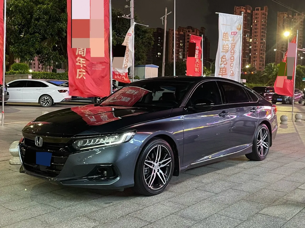 打开图片灯箱:Honda 2022 10th Generation Accord 1.5T Stepless 260TURBO Magic Night Premium Edition Automatic Gear