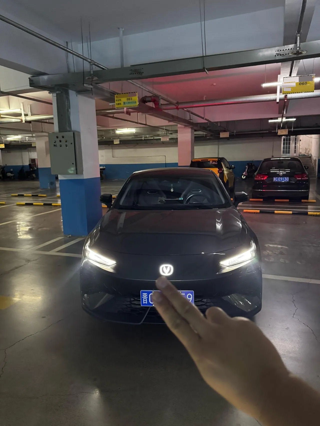ChangAn 2025 UNI-V 1.5T 500Bar distinguished automatic gear 3