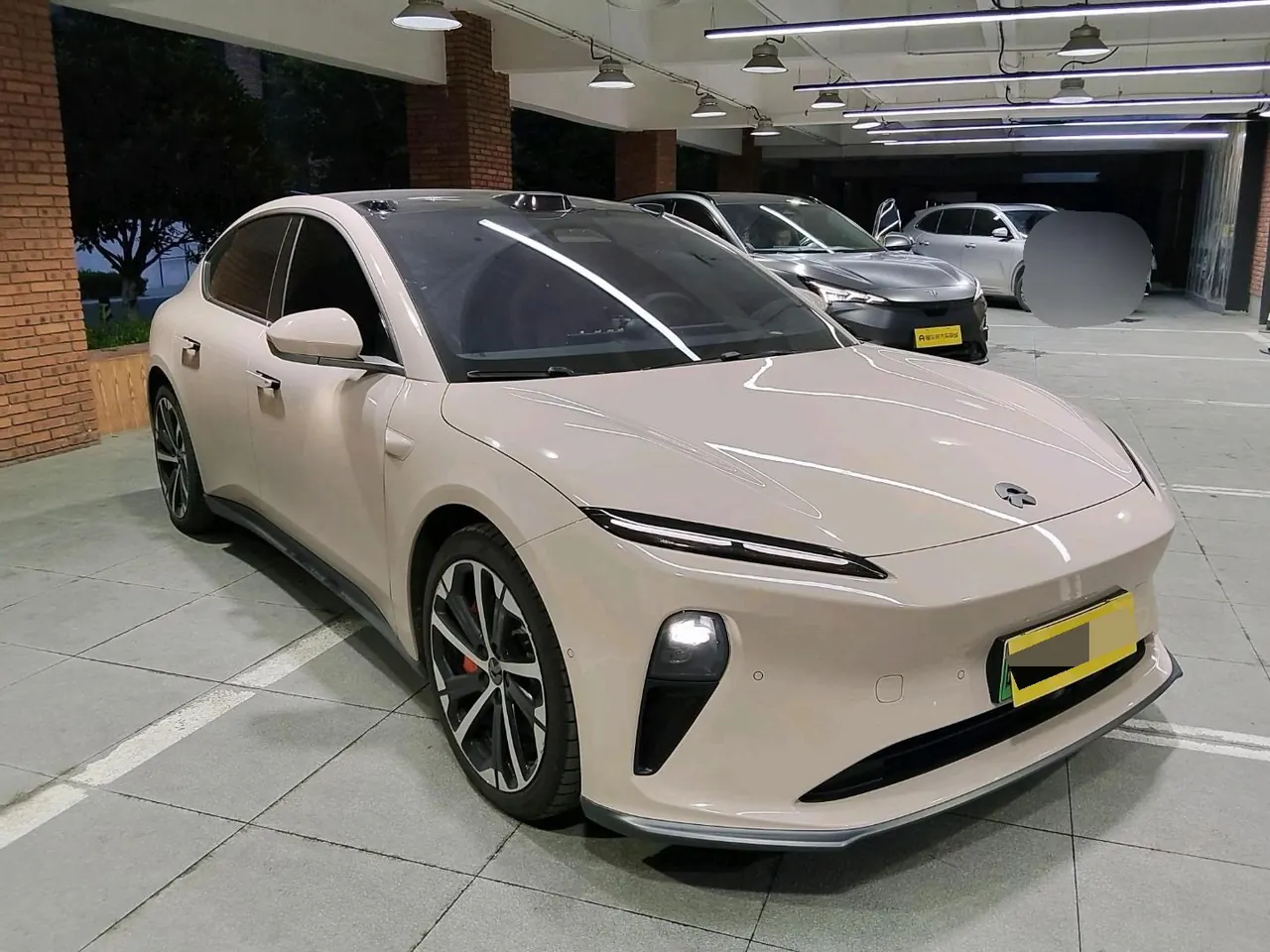 NIO 2022 ET 5 100kWh automatic gear 2