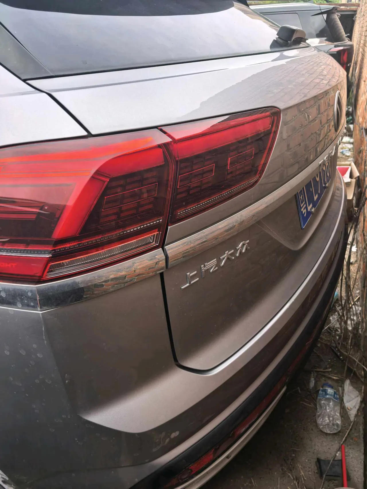 Volkswagen 2022 Touang X 2.5T 530 V6 4-wheel drive Respect Flagship Automatic Gear 5