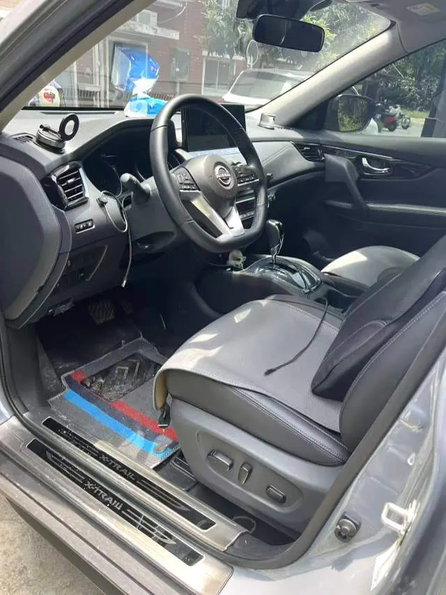 Nissan 2025 Qijun Honor 2.0 Stepless Two-Drive Leading Edition Automatic Transmission 3