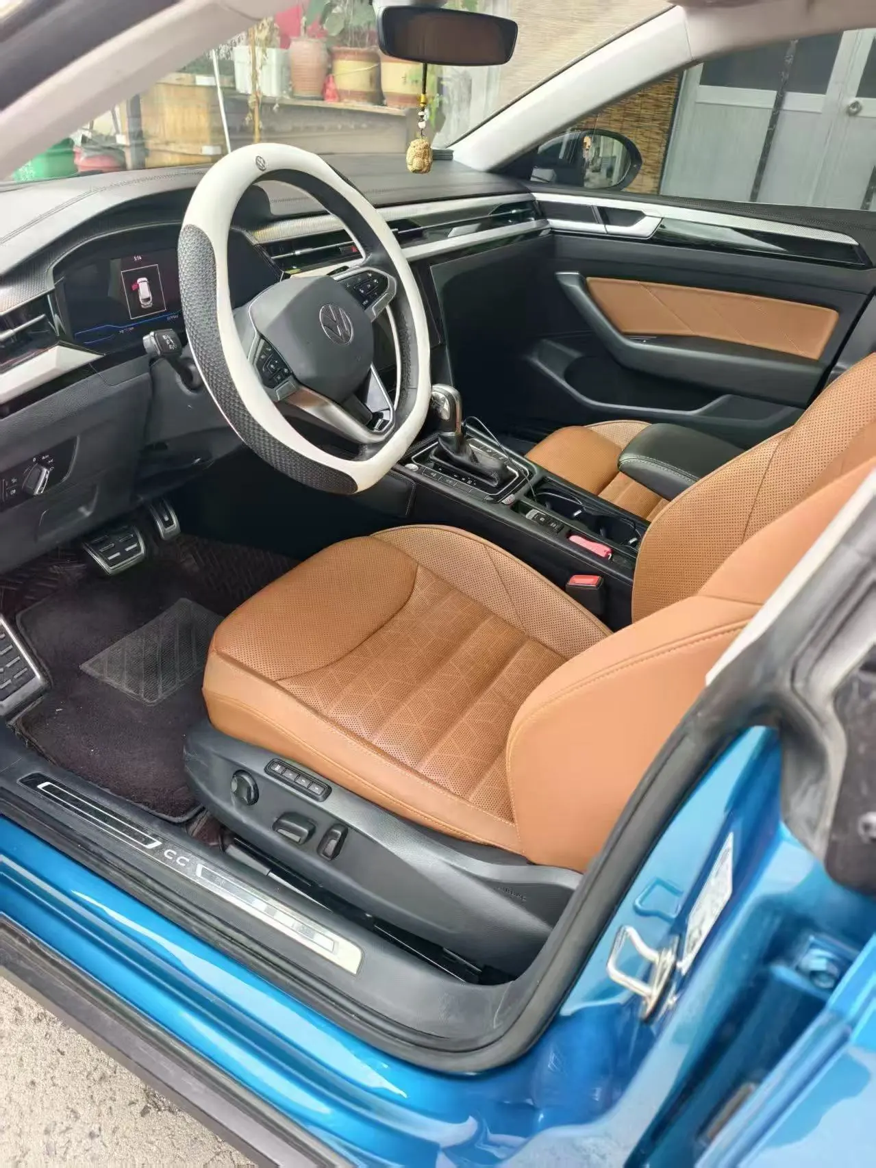Volkswagen 2021 CC Hunting Car 2.0TSI 380TSI Hunting Heart Edition Automatic Gear 3