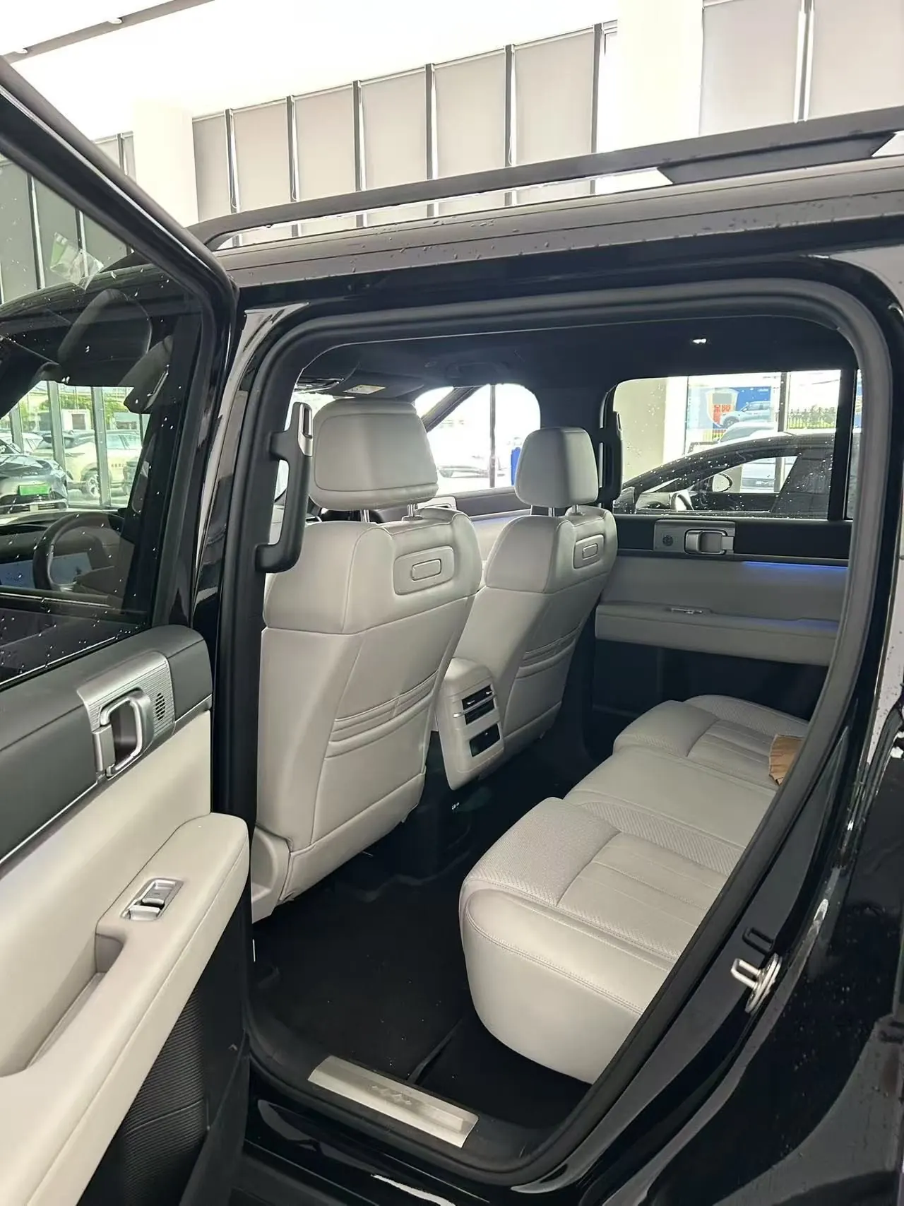FangChengBao 2025 titanium 7 1.5T stepless 190KM four-wheel drive Ultra version of automatic gear 6
