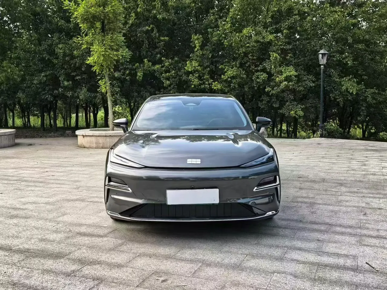 Geely Galaxy 2025 Xingyao 8 EM-i 1.5 130km Premium Edition Automatic Gear 2