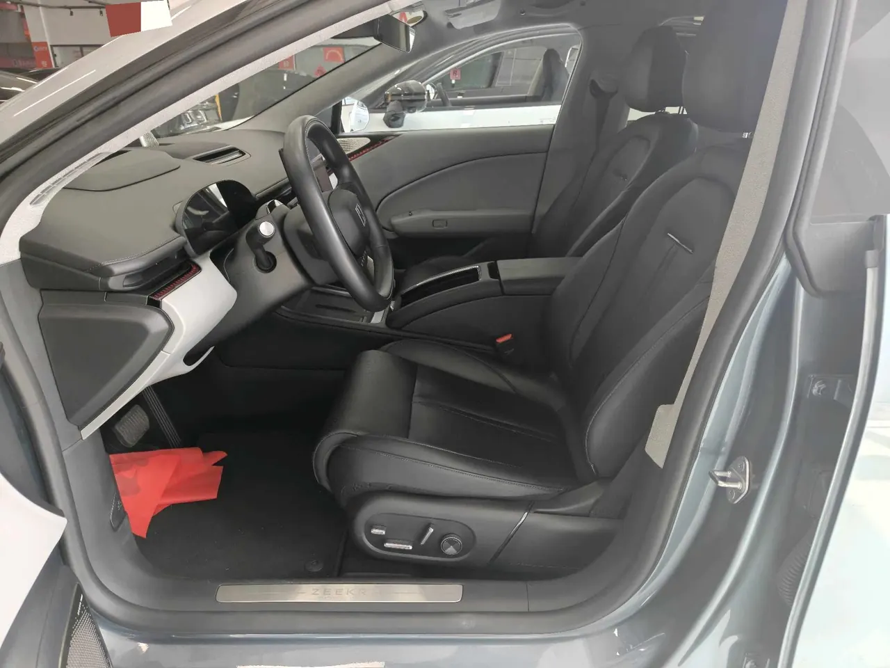 Zeekr 2025 Zeekr 007 Long Endurance Rear Drive Smart Driving Edition 100kWh Automatic Transmission 3