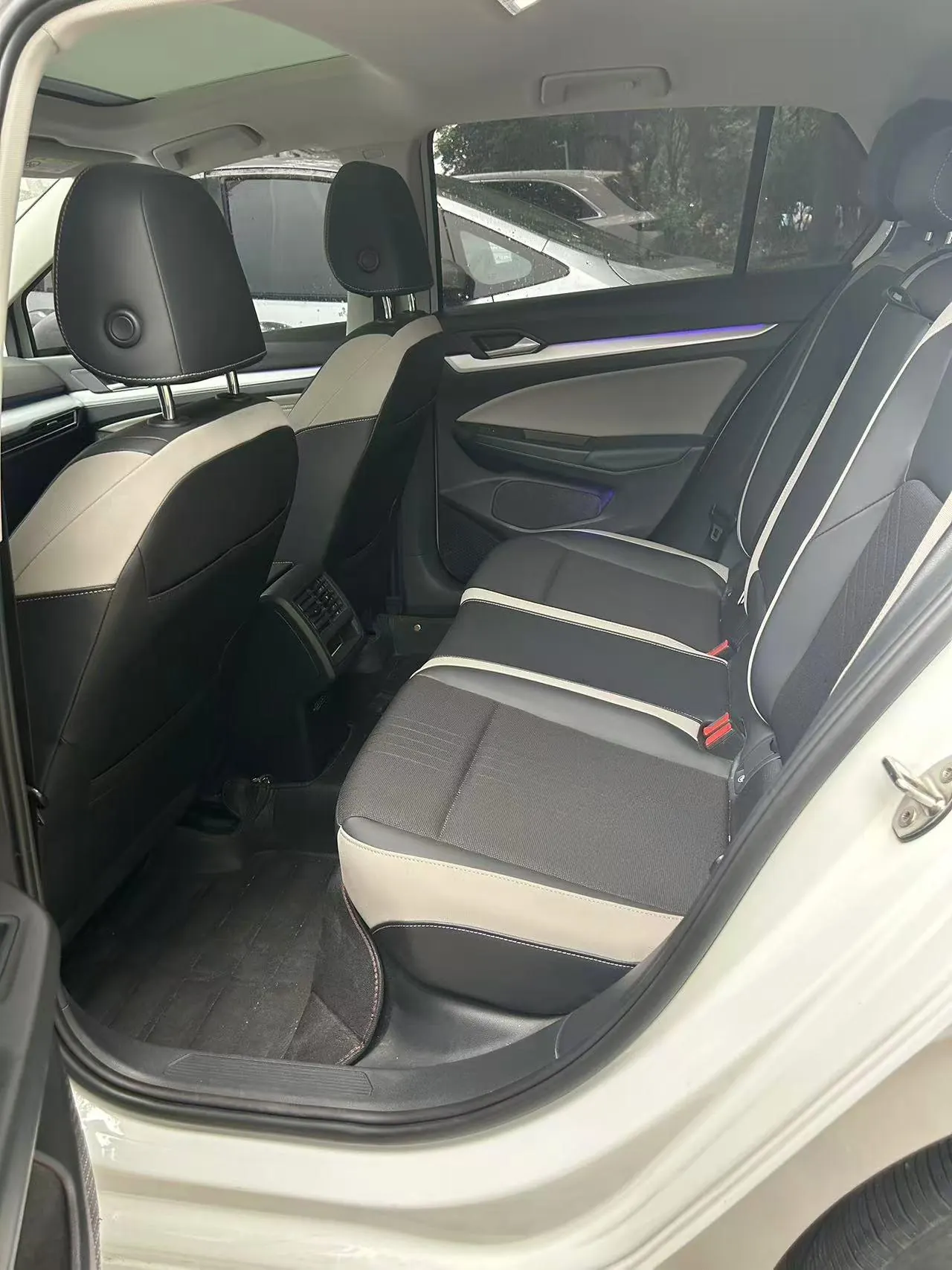 Volkswagen 2021 Golf 8 PRO 1.4TSI 280TSI Automatic 4