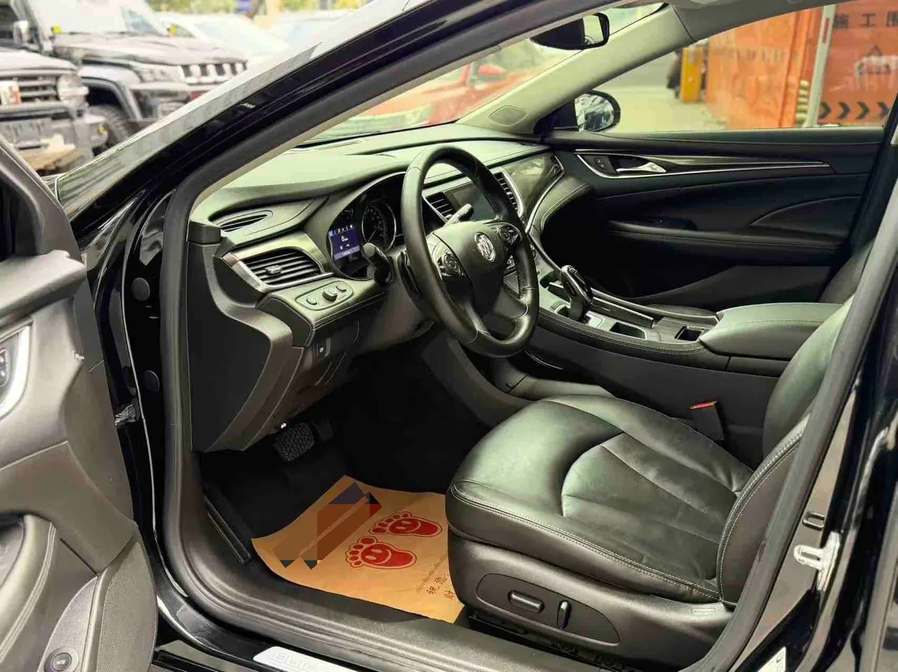 Buick 2021 LaCrosse 1.5T 552T Luxury Automatic Gear 3