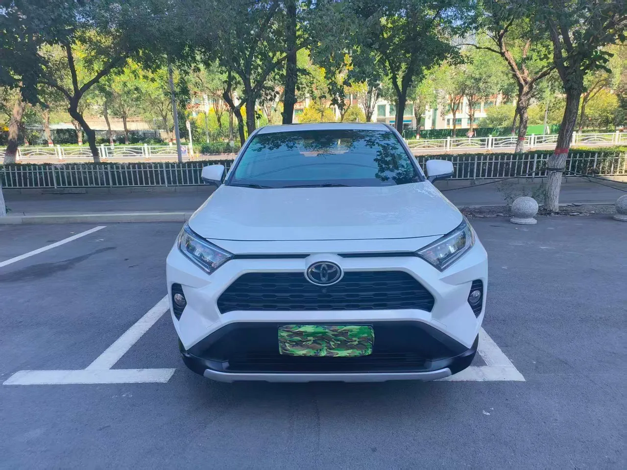 Toyota 2021 RAV4 Rongbo 2.0 Stepless Two-Drive Fashion Edition Automatic Gear 3