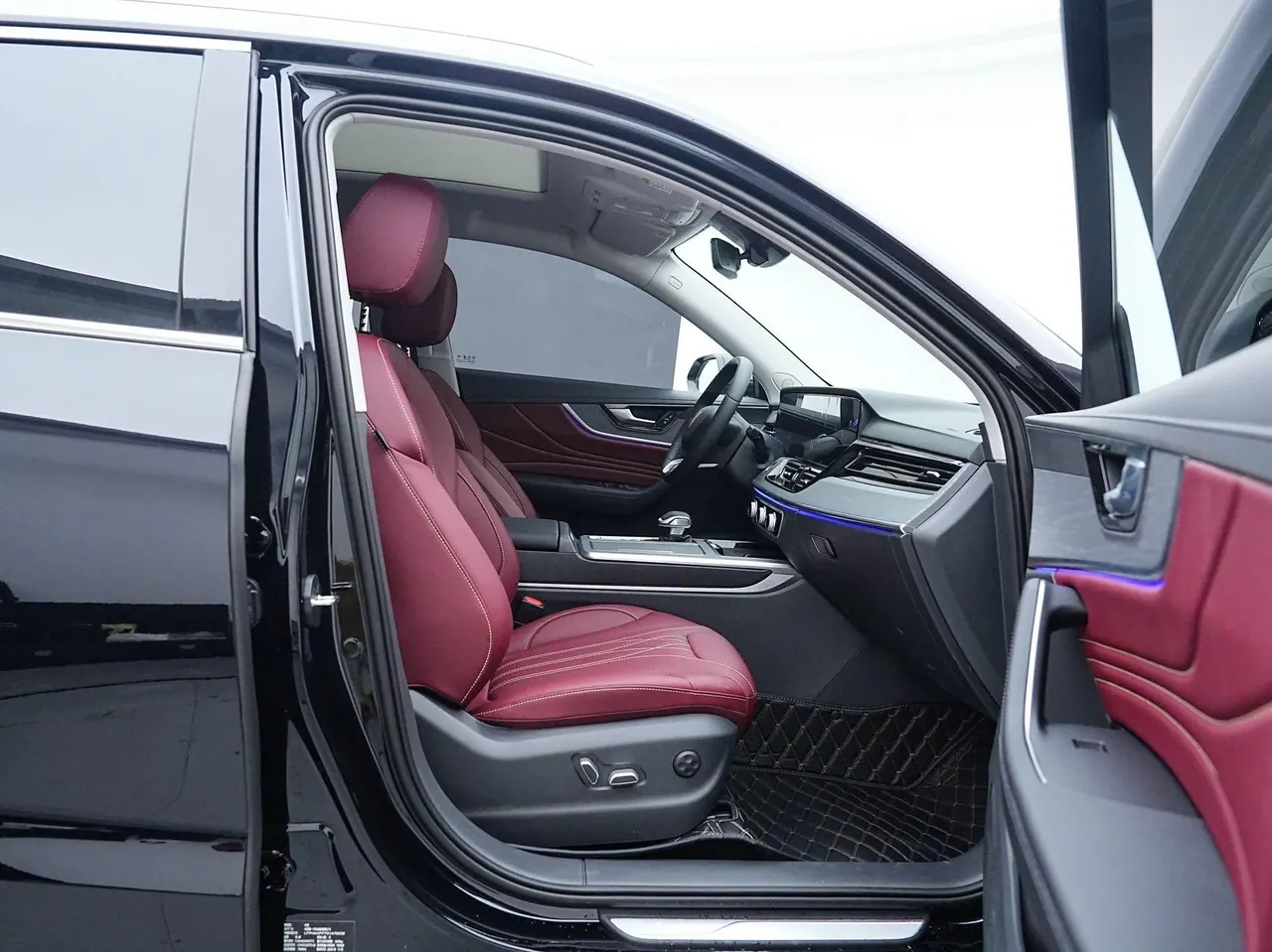 HongQi 2025 HS5 2.0T Two-Drive Flag Enjoy Pro Edition Automatic Gear 9