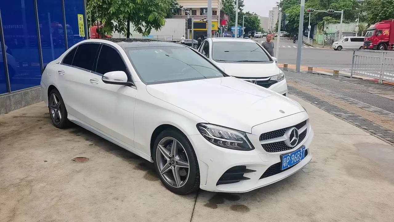 Mercedes Benz Class C 2020 C 200 L 1.5T Dynamic Sports Edition Automatic Gear 2