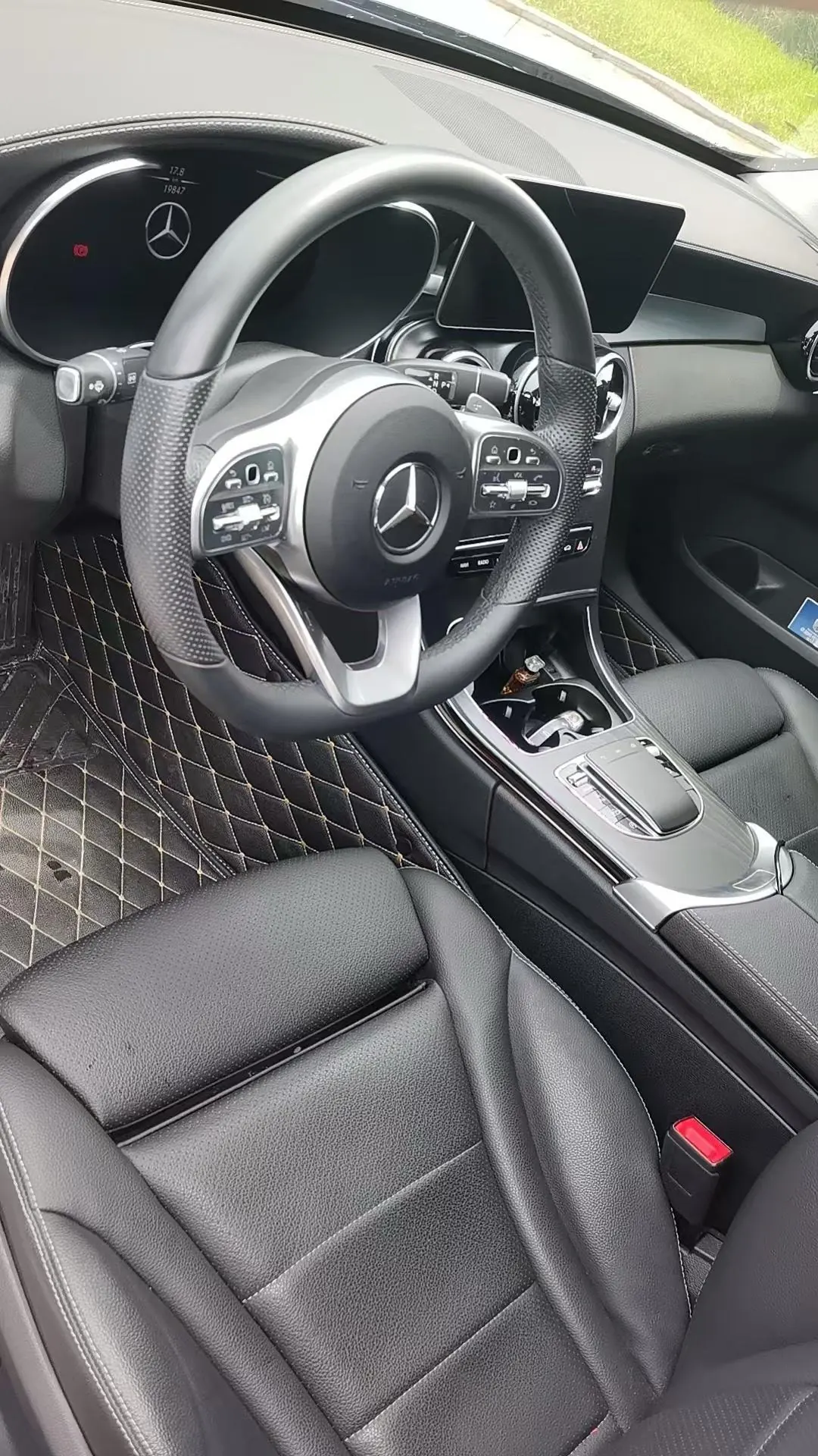 Mercedes Benz Class C 2020 C 200 L 1.5T Dynamic Sports Edition Automatic Gear 3