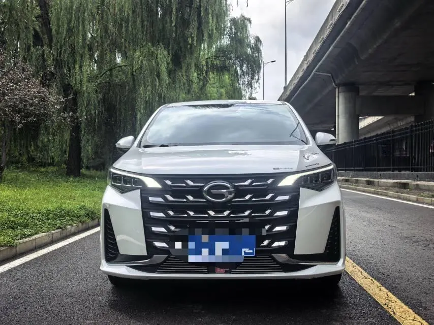 Chuanqi 2021 M6 1.5T 270T Deluxe Edition 7-seat Automatic Gear 2