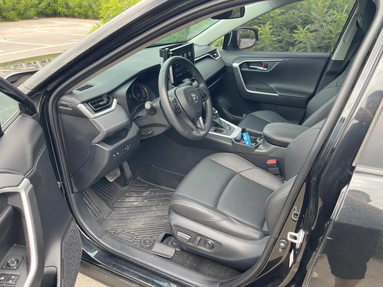 Toyota 2021 Weilanda Dual Engine 2.5 Stepless Two-Drive Deluxe Automatic Gear 11