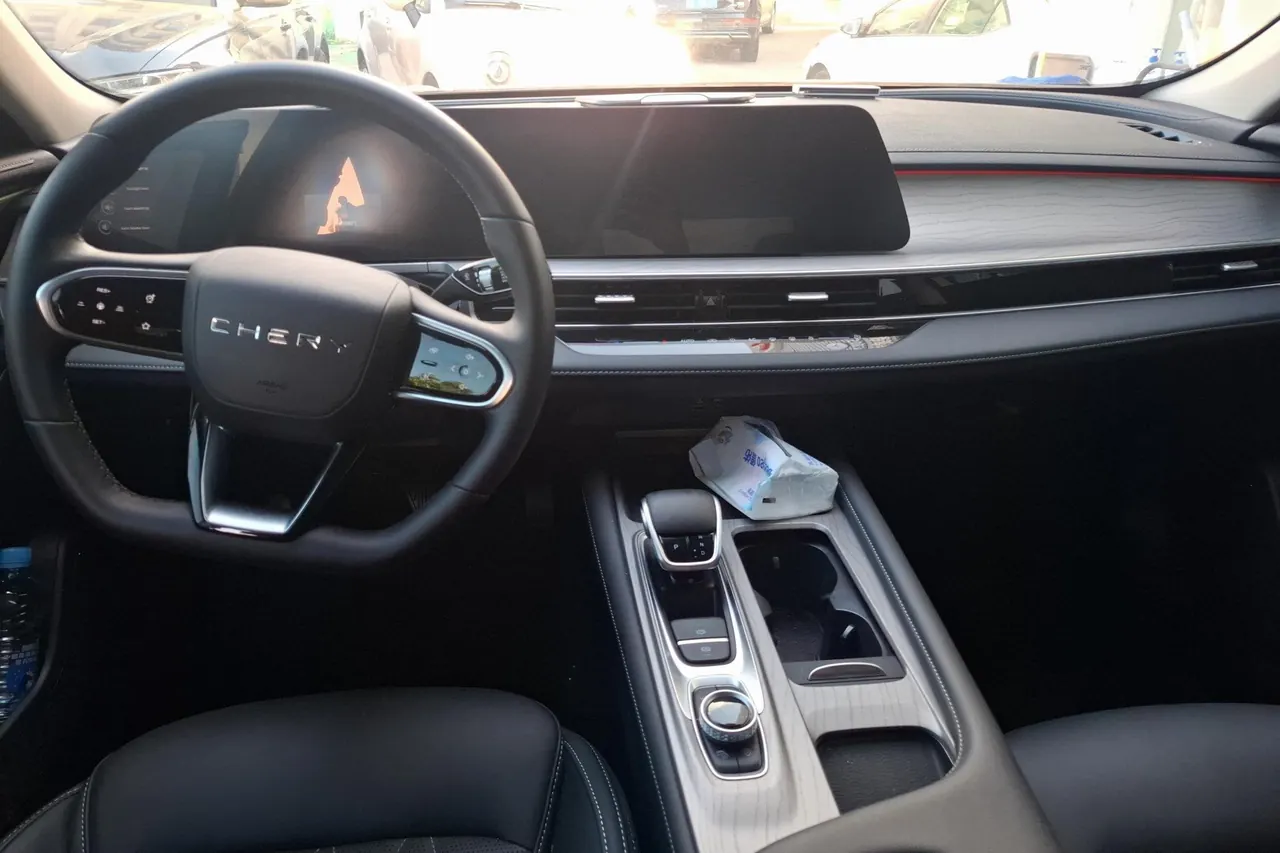 Chery 2025 Erez 8 1.6T Automatic Gear 4