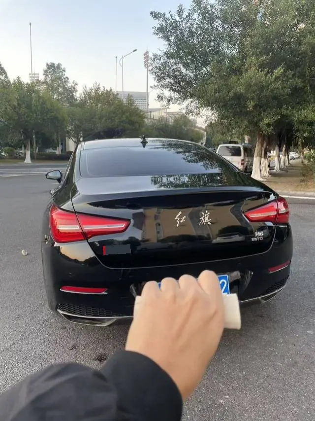 HongQi 2020 H5 1.8TD Zhilian Qichang Edition Automatic Gear 4