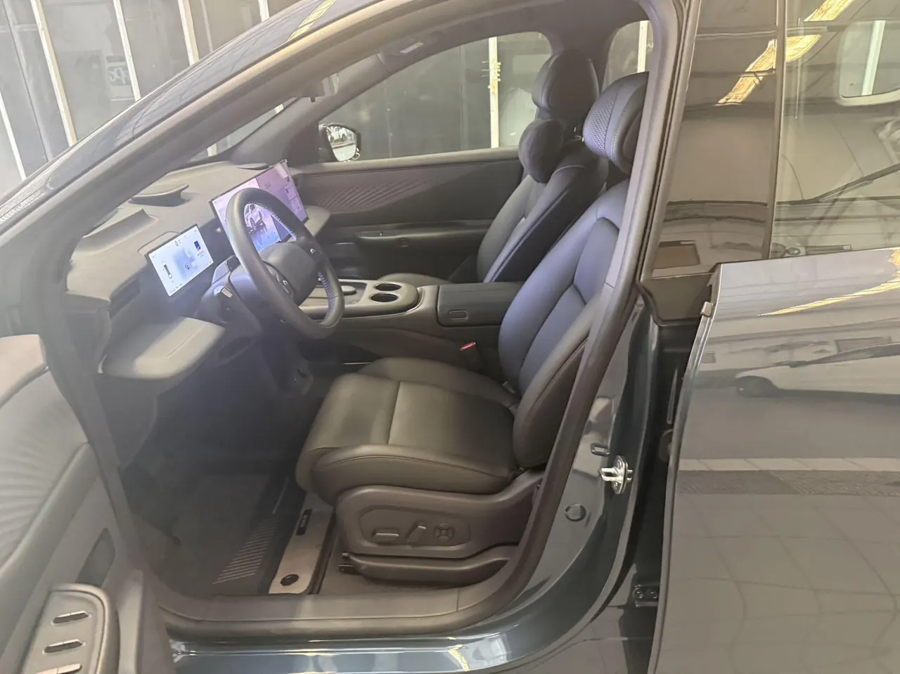 Nissan 2026 NX 8 650 Max Automatic 4