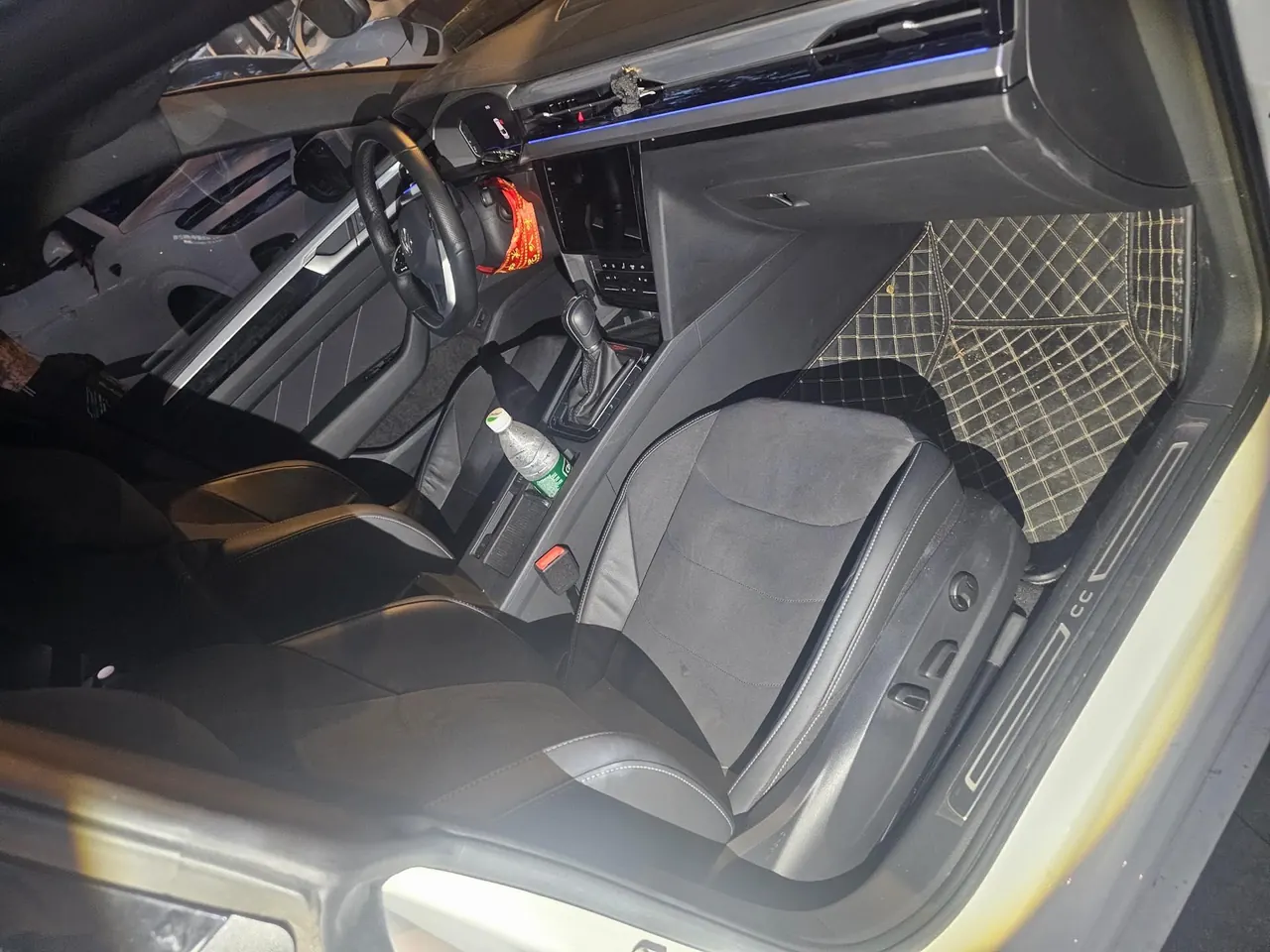 Volkswagen 2024 CC 2.0TSI 330TSI Dazzling Auto 3