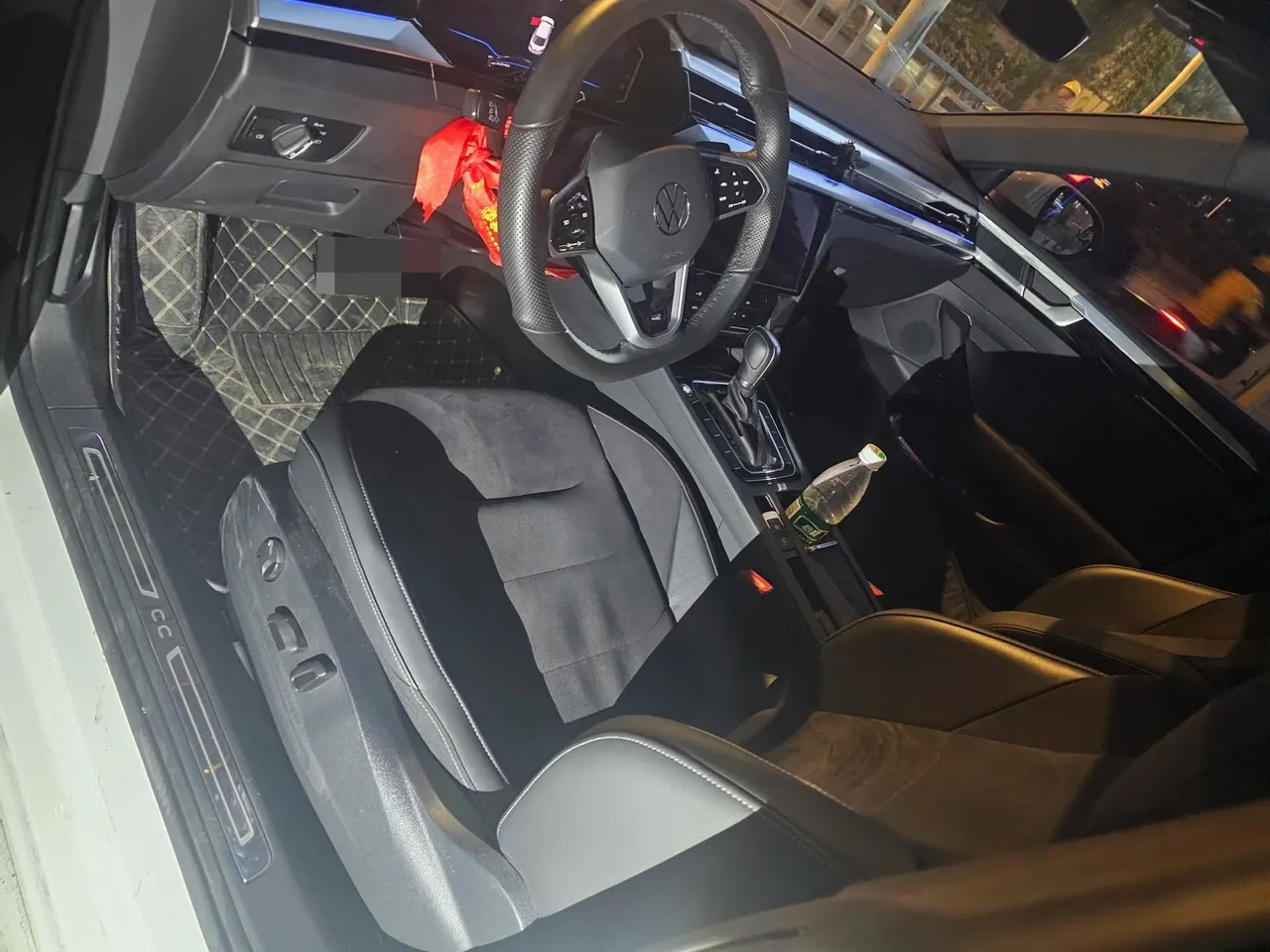 Volkswagen 2024 CC 2.0TSI 330TSI Dazzling Auto 9