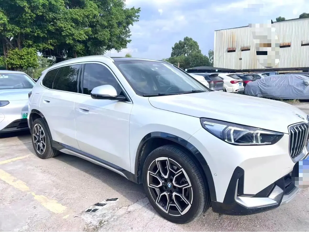 BMW 2024 X1 sDrive25Li 2.0T X design set automatic gear 2
