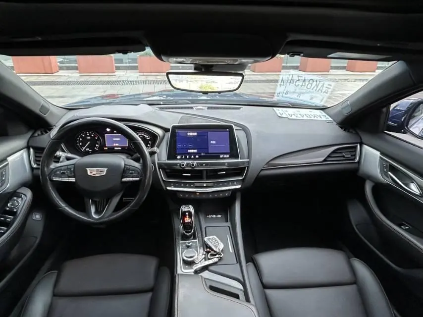 Cadillac 2020 CT5 2.0T 28T Platinum Sports Edition Automatic Gear 5