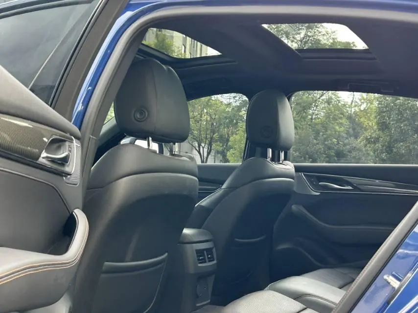 Cadillac 2020 CT5 2.0T 28T Platinum Sports Edition Automatic Gear 7