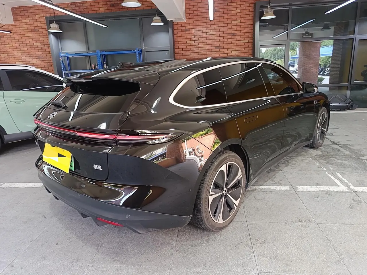 NIO 2024 ET5T 75kWh Touring automatic 2