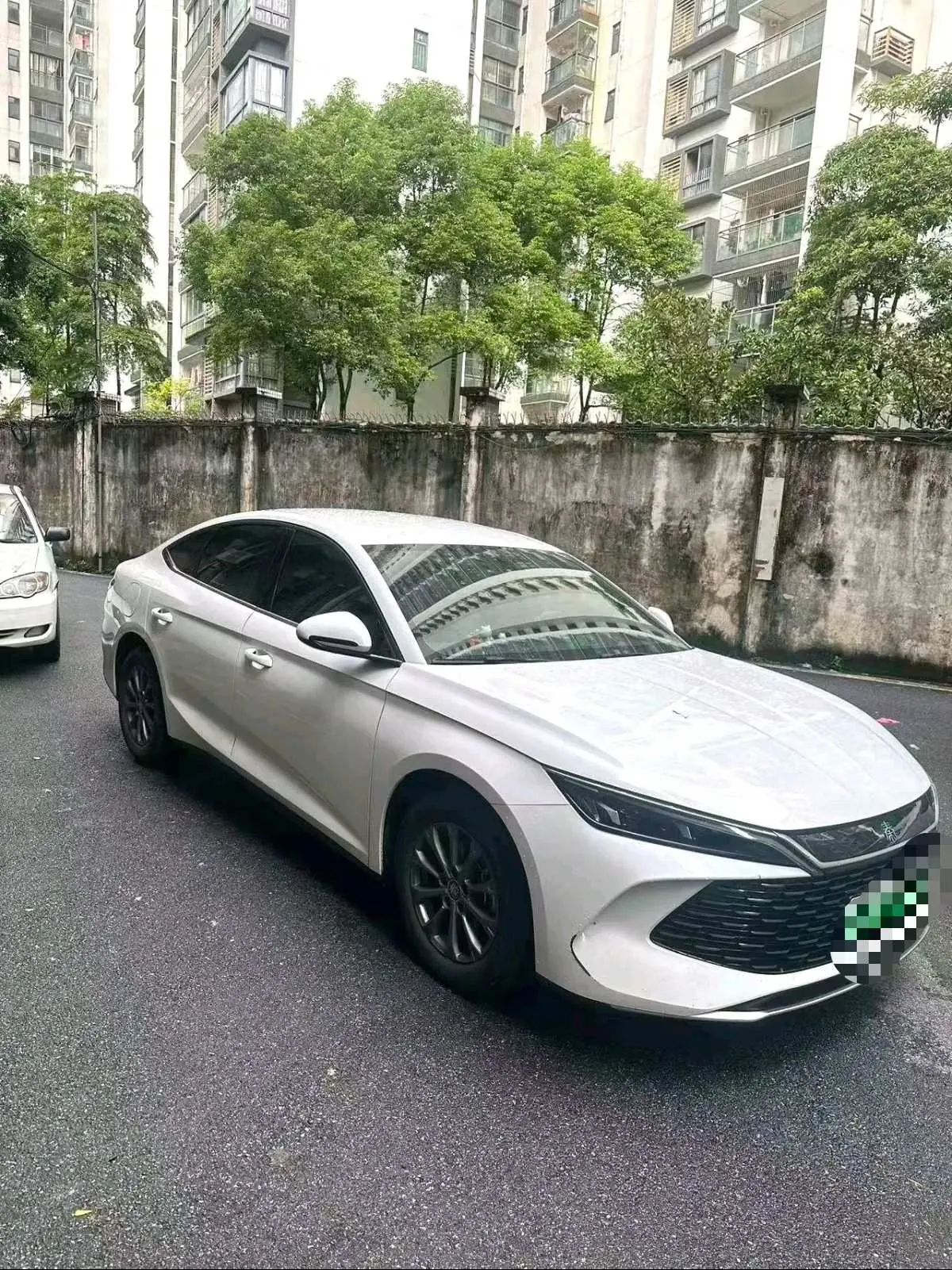 BYD 2024 Qin L DM-i 1.5 stepless 80KM leading automatic gear 2