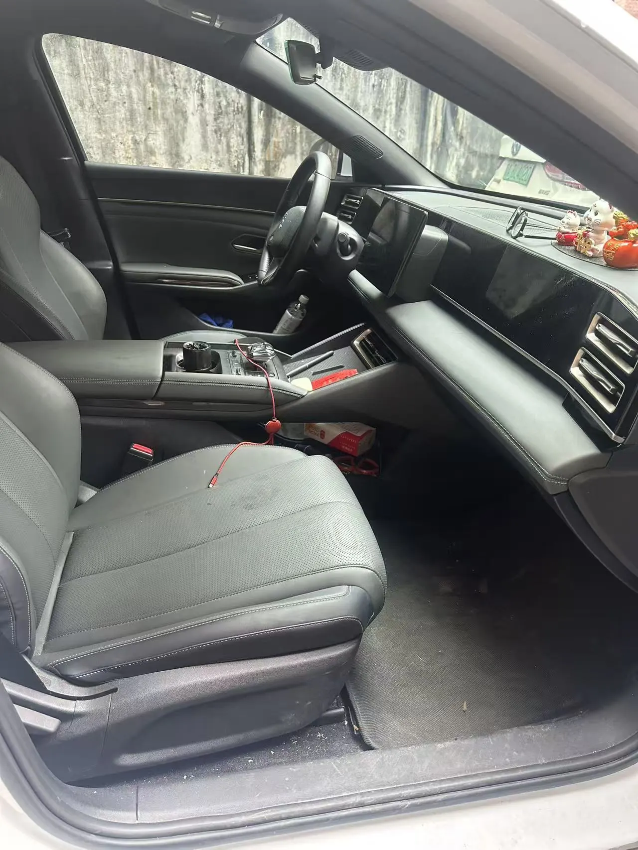 BYD 2024 Qin L DM-i 1.5 stepless 80KM leading automatic gear 3