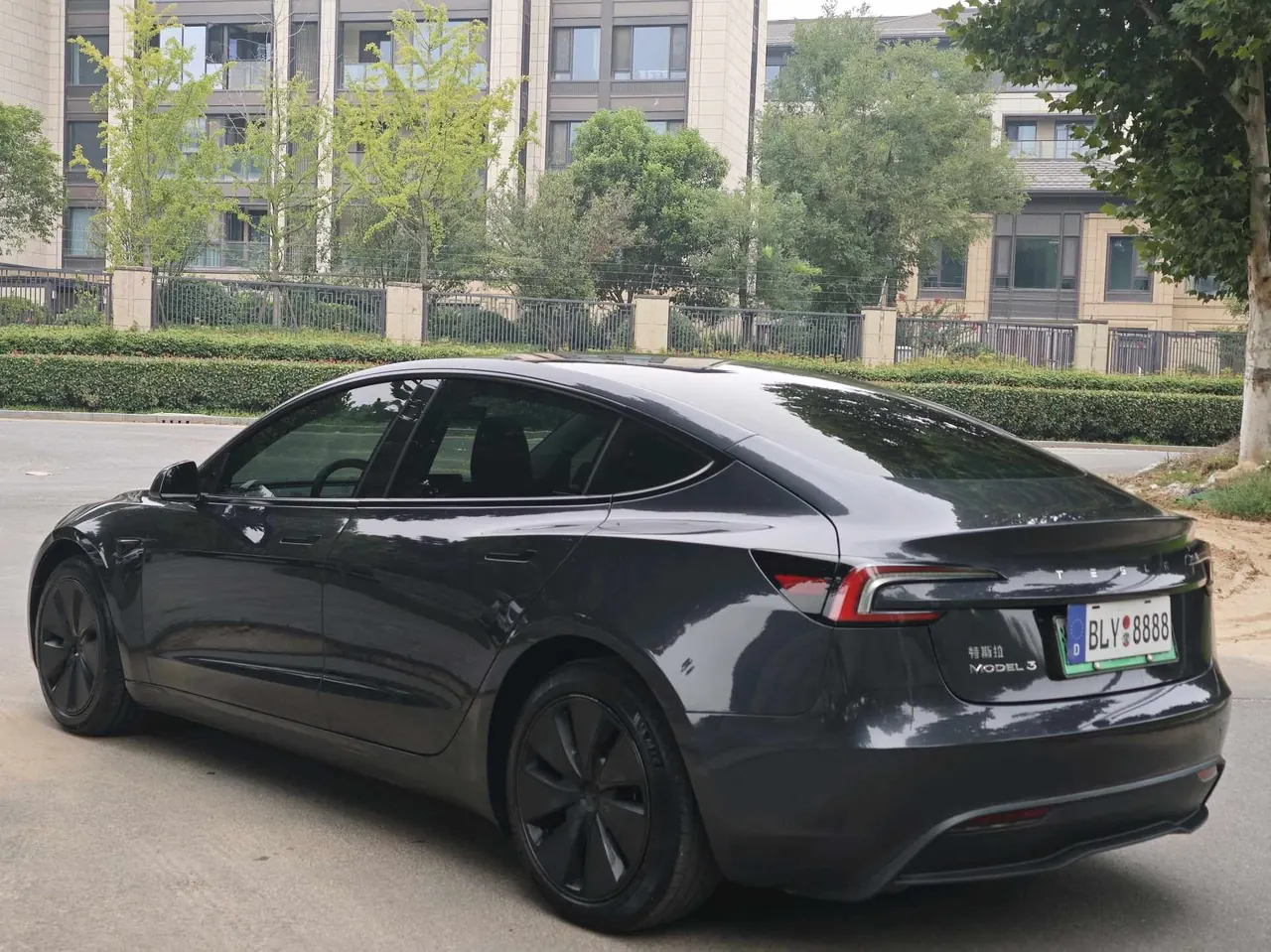 Tesla 2023 Model 3 Rejuvenation Edition Rear Wheel Drive Automatic Transmission 11