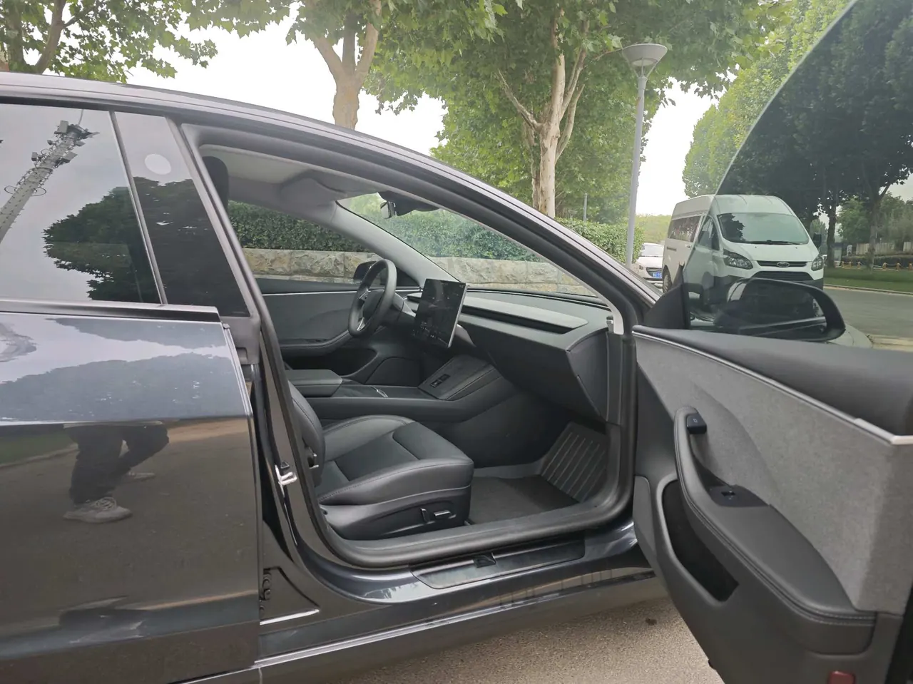Tesla 2023 Model 3 Rejuvenation Edition Rear Wheel Drive Automatic Transmission 9