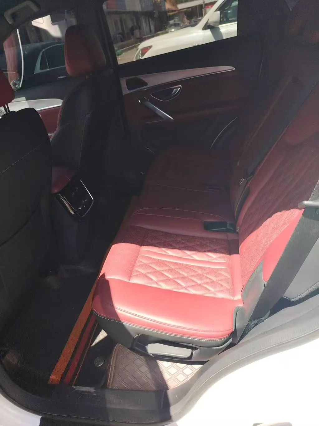 Jetour 2023 X70 PLUS 1.5T Brave 5-seat Manual Gear 6