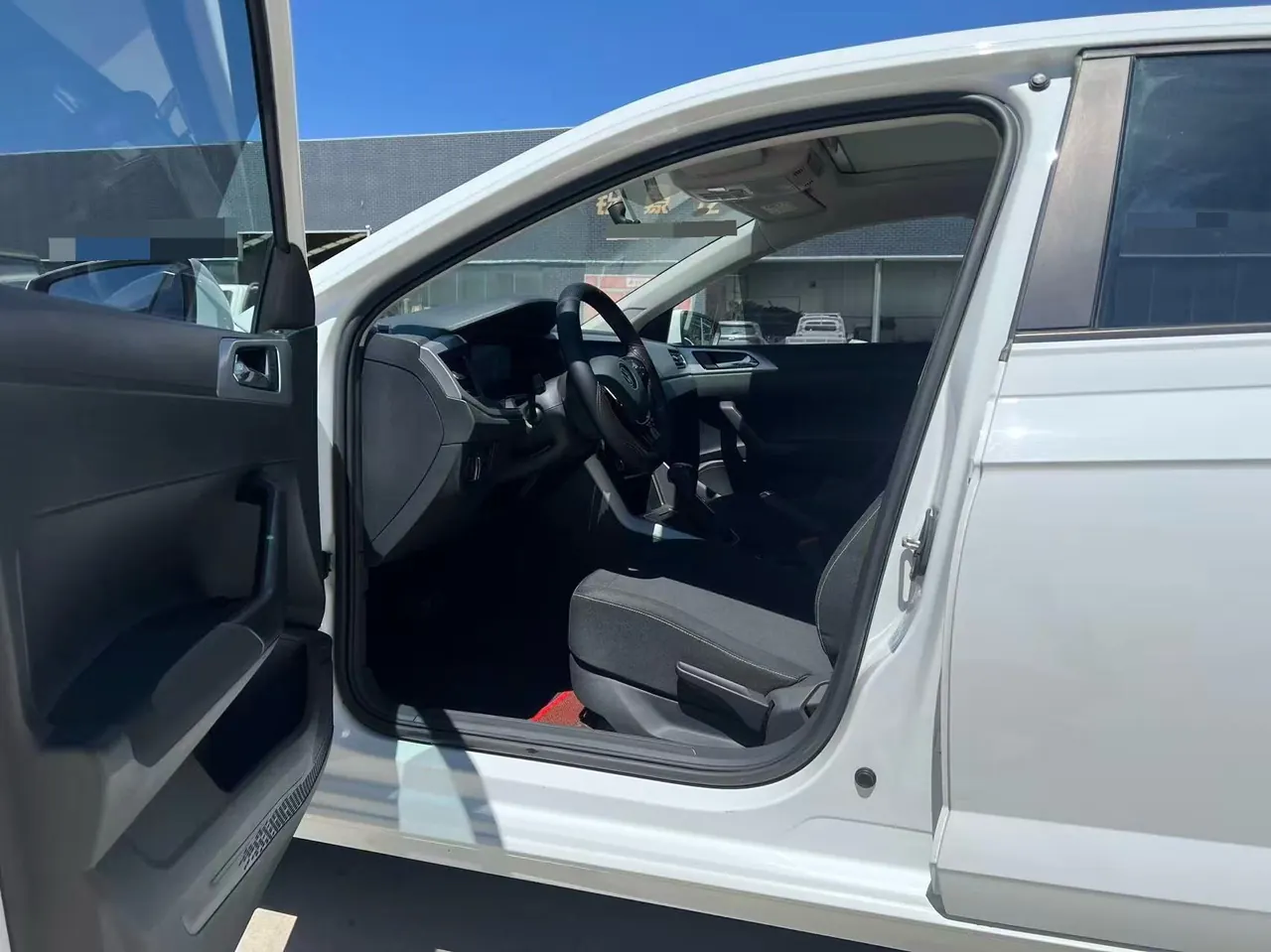 Volkswagen 2023 POLO Plus 1.5 Panoramic Music Edition (Modified) Automatic Gear 4