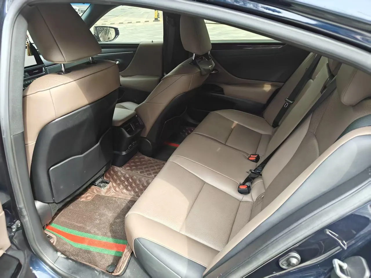 Lexus ES (Imported) 2023 ES260 2.5 Excellence Automatic Gear 5