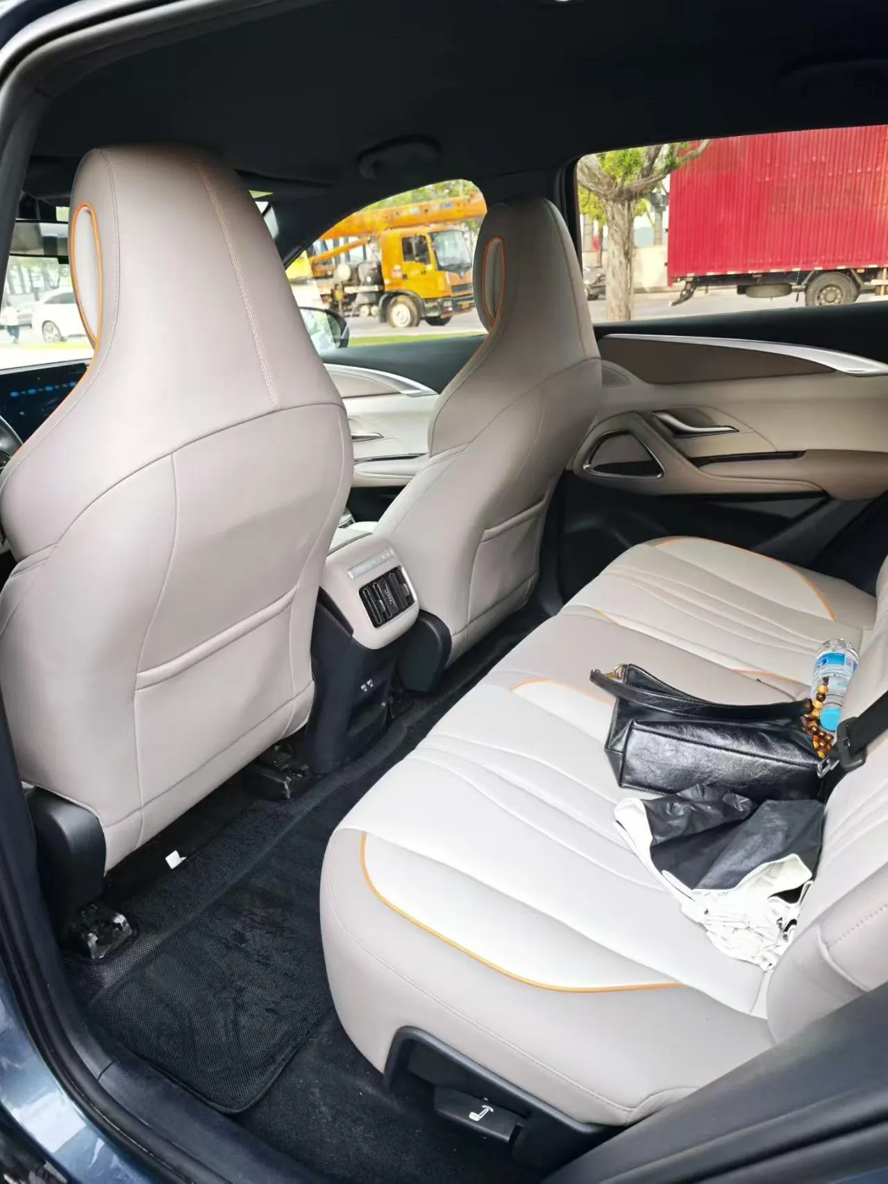 BYD Song Pro New Energy 2023 Song Pro DM-i 1.5 Stepless Champion Edition Pilot 71KM Automatic Gear 6