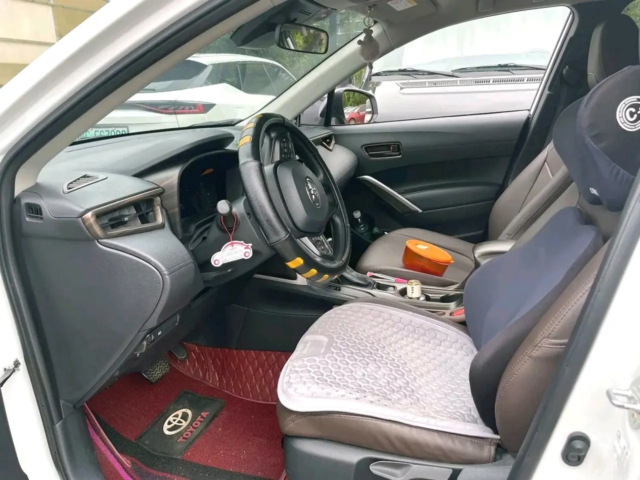 Toyota 2024 Corolla Ruiyuan Dual Engine 2.0 Stepless Intelligent Electric Hybrid Pioneer Edition Automatic Gear 4