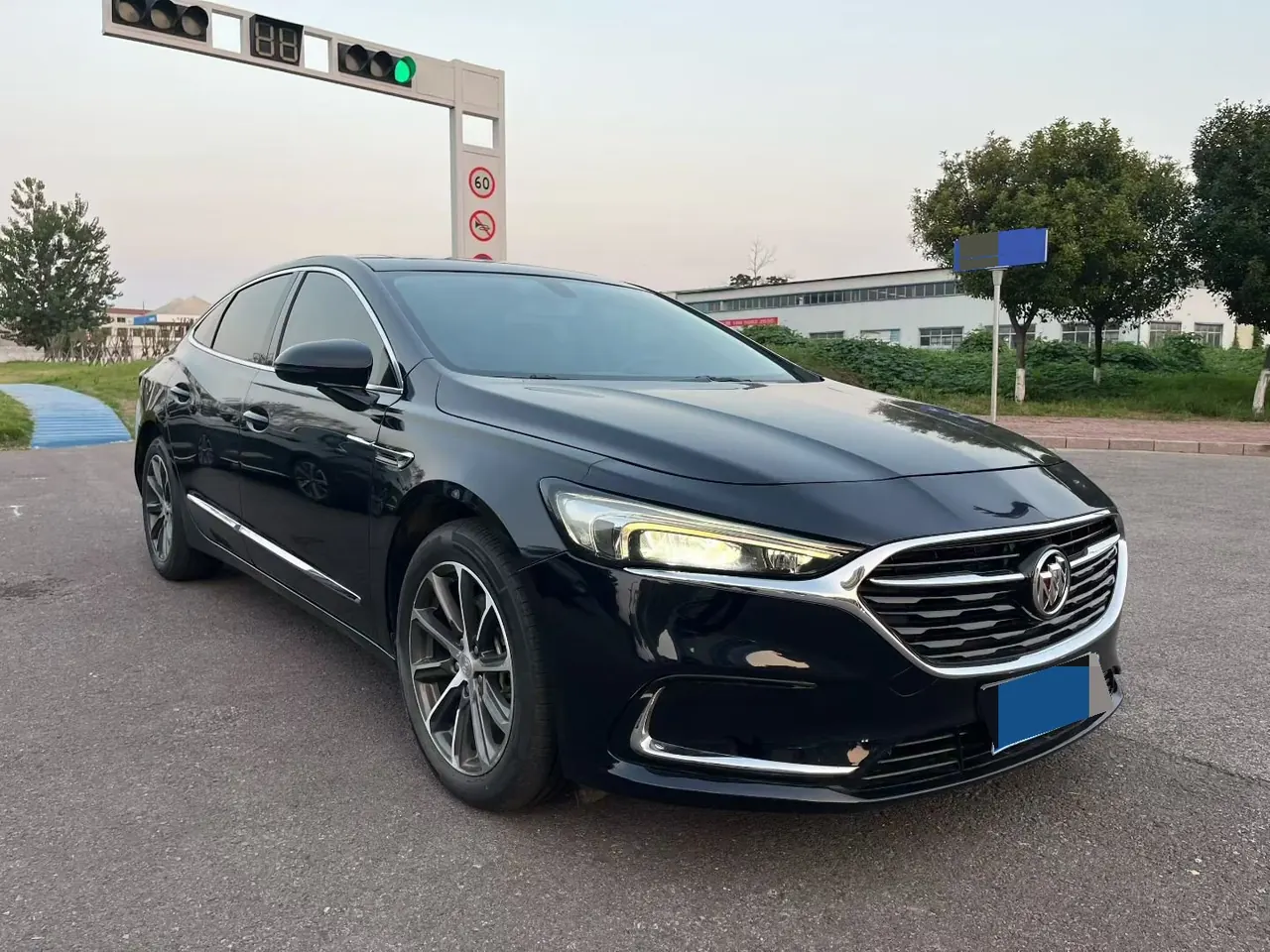 Buick 2021 LaCrosse 2.0T 652T Luxury Automatic 2