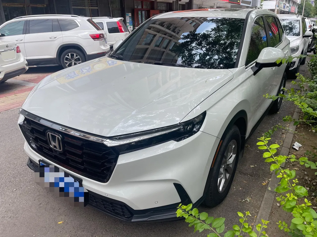 打开图片灯箱:Honda 2023 CR-V 1.5T Stepless 240TURBO Two-Drive Enliveness Edition Automatic Gear