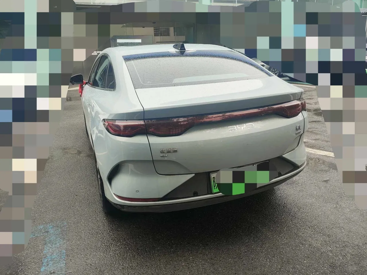 BYD 2025 Qin L EV 545KM Exceed automatic gear 4