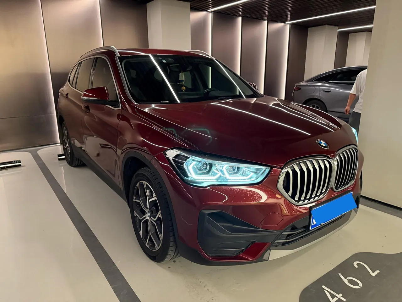 BMW 2021 X1 sDrive25Li 2.0T Leading Automatic Gear 3