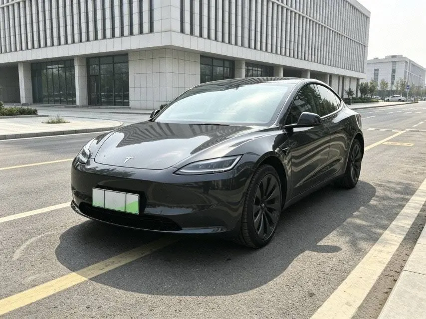 Open image lightbox: Tesla 2023 Model 3 Rejuvenation Edition Rear Wheel Drive Automatic Transmission