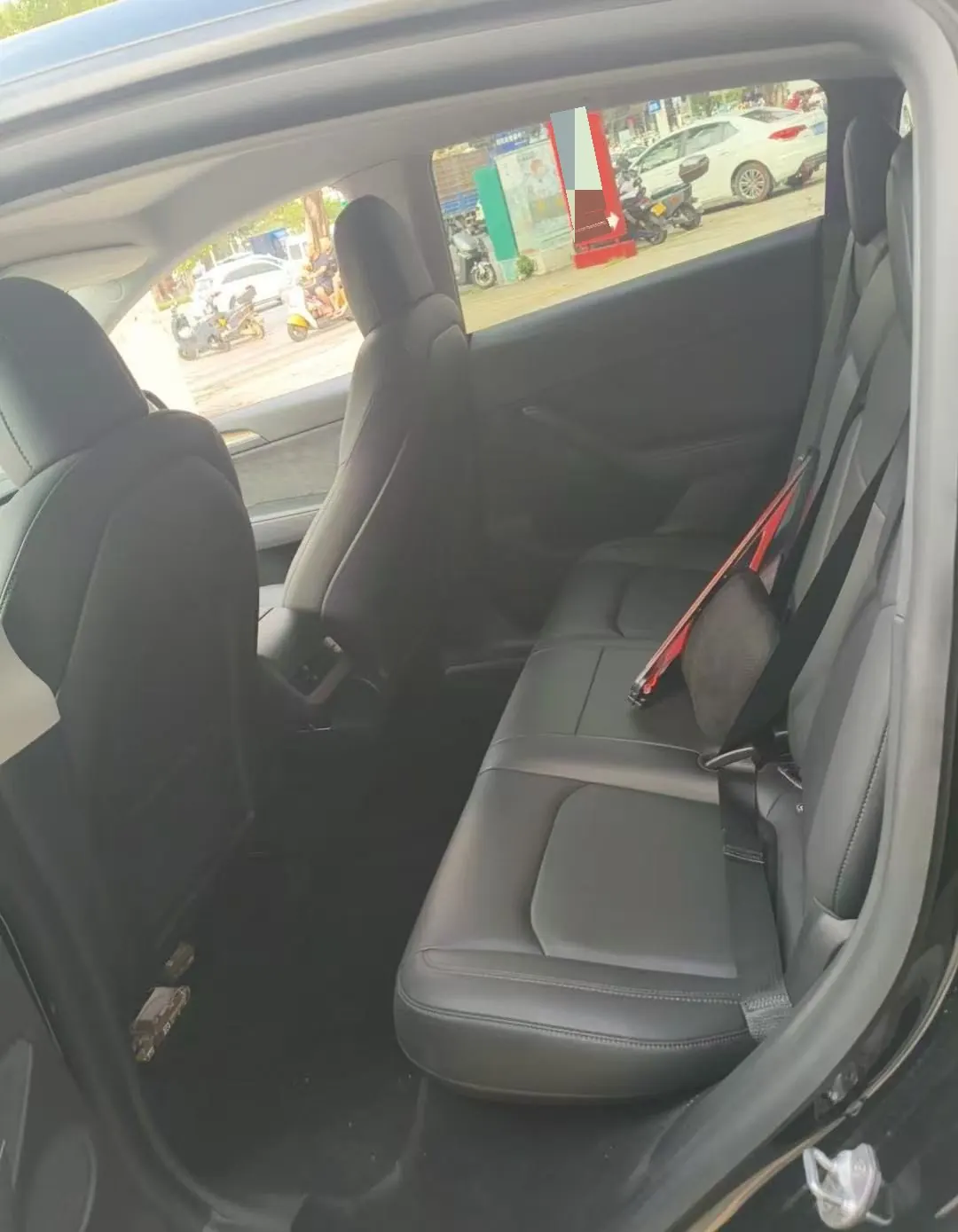 Tesla 2021 Model Y Standard Endurance Rear Drive Automatic Gear 3